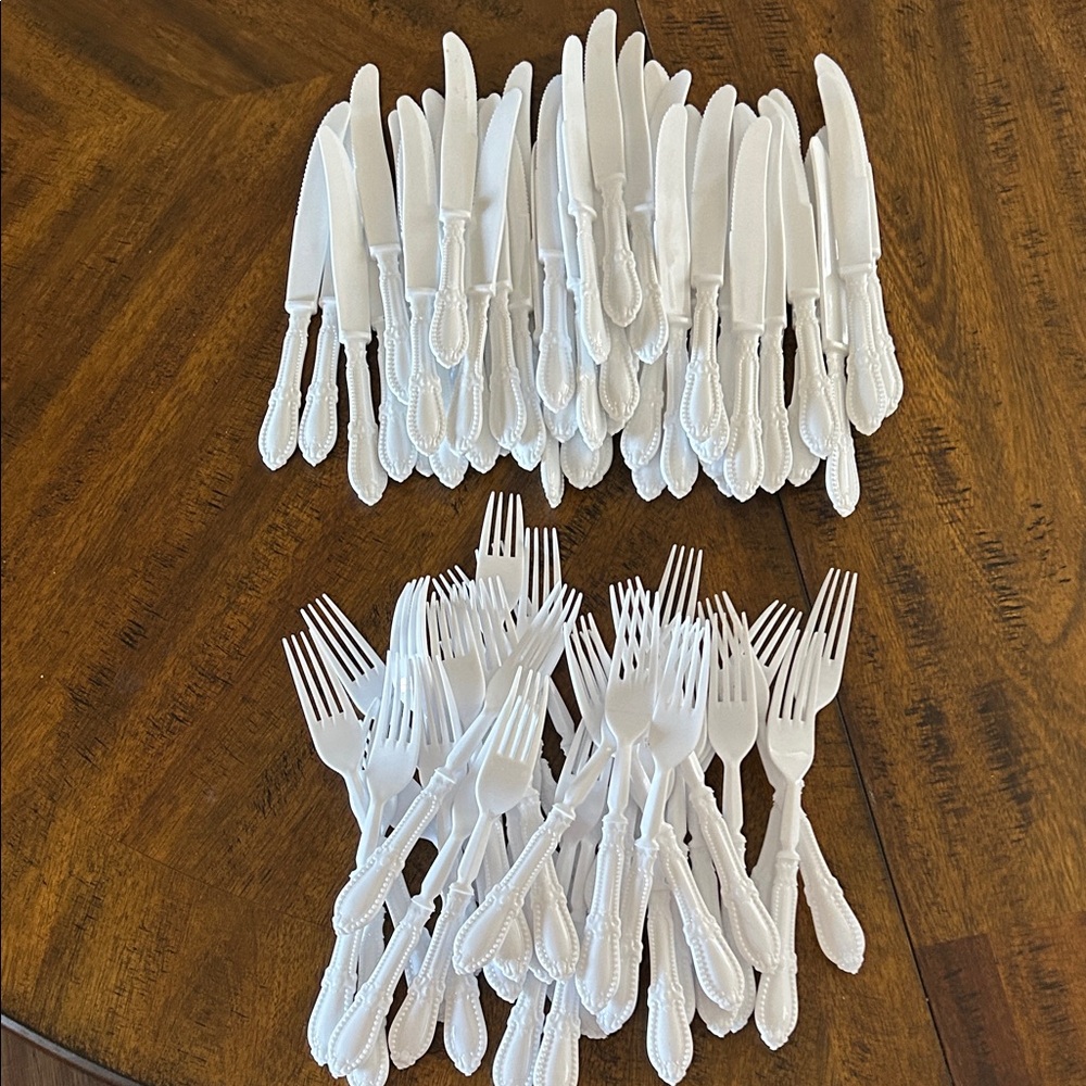 Elegant White Cutlery Set